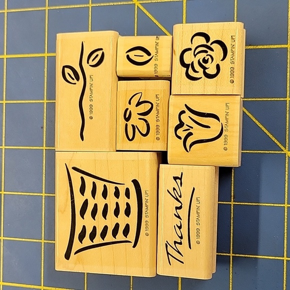 Stampin Up Basket of Blossoms Set 7 Rubber Stamps Gently Used - Picture 1 of 2